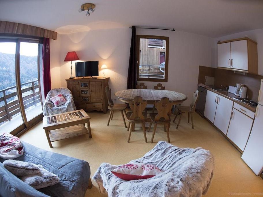 Vaujanylocations - Chalet De Marie Номер фото